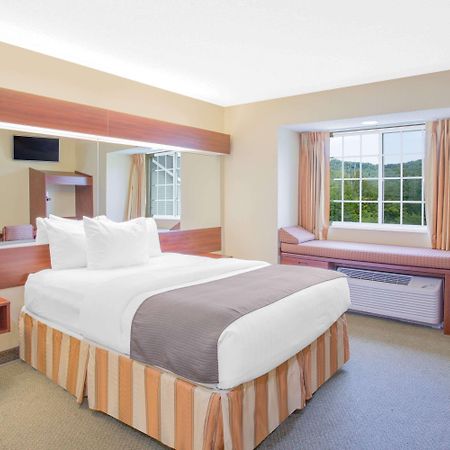 Microtel Inn And Suites Gassaway Extérieur photo