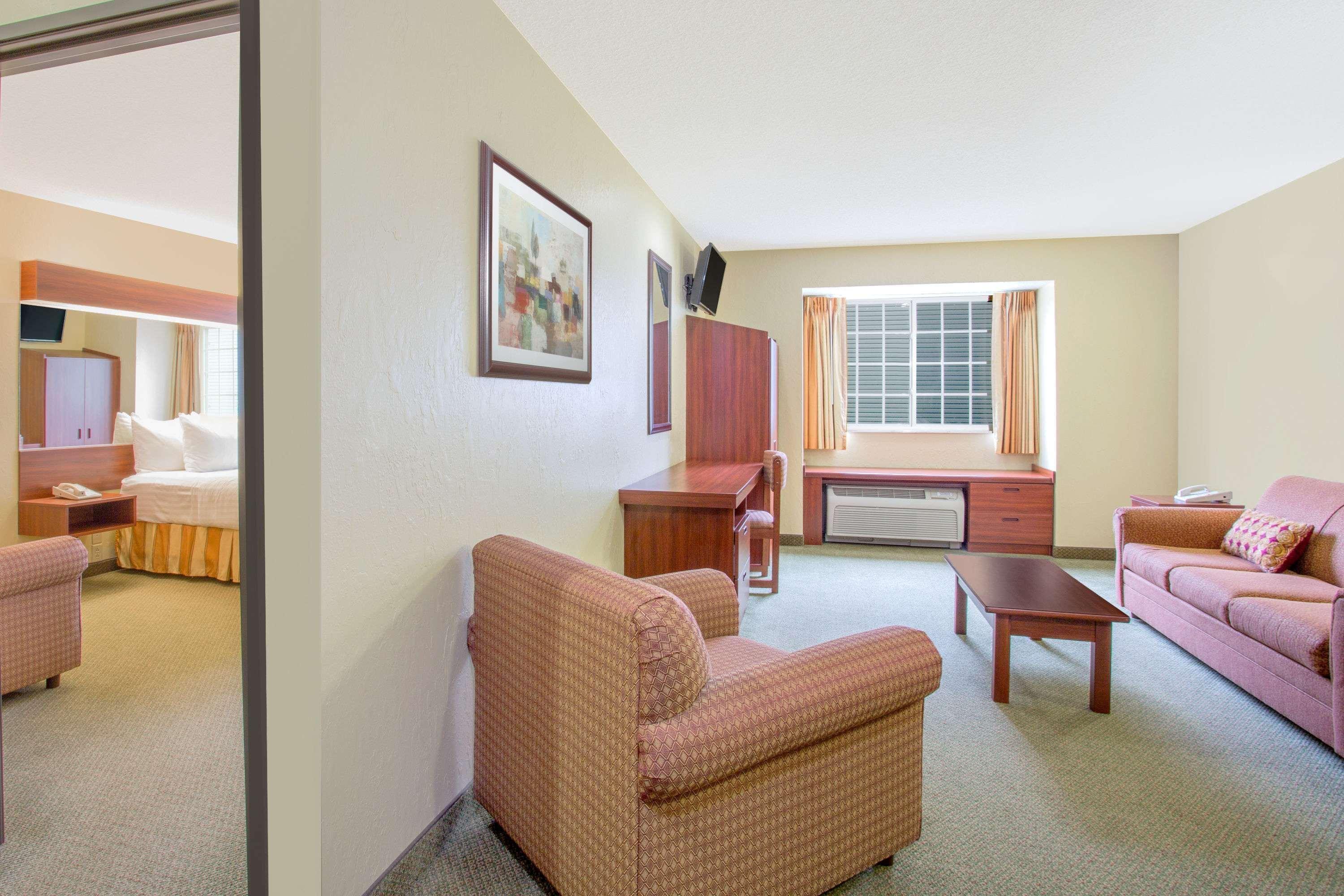 Microtel Inn And Suites Gassaway Extérieur photo